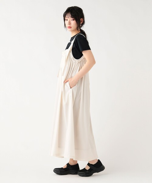 BEAMS HEART（ビームスハート）の「2WAY ギャザー ジャンパースカート（ワンピース・レディース・ホワイト系その他5/ベージュ/オリーブ/ブラック・FREE）」の6枚目の写真