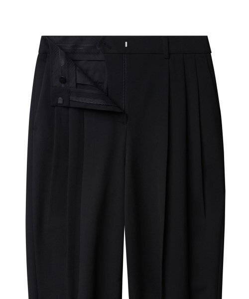 MUSINSA STANDARD WOMAN（ムシンサスタンダードウーマン）の「ウィメンズスリータックセミバルーンスラックス[ブラック]（スラックス・レディース・その他・30/31/24/25/26/27/28）」の3枚目の写真
