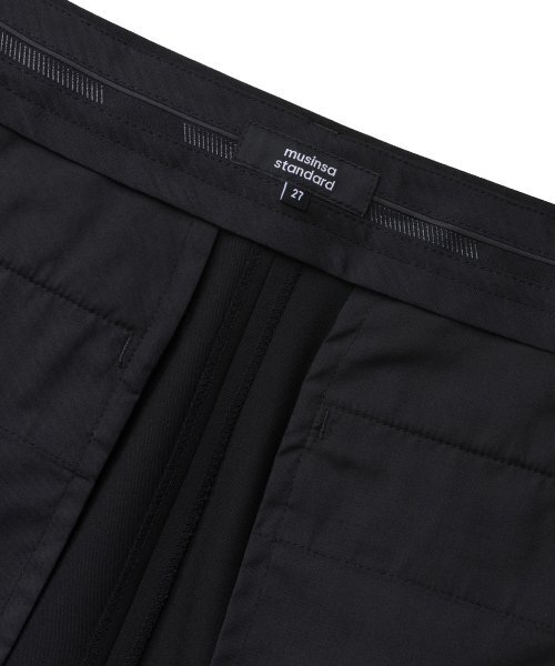 MUSINSA STANDARD WOMAN（ムシンサスタンダードウーマン）の「ウィメンズスリータックセミバルーンスラックス[ブラック]（スラックス・レディース・その他・30/31/24/25/26/27/28）」の6枚目の写真