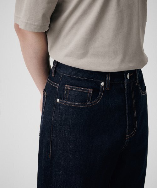 MUSINSA STANDARD（ムシンサスタンダード）の「[クールタンダード] レギュラーフィットデニムパンツ [ディープインディゴ]（デニムパンツ・メンズ・その他・40/38/42/36/34/32/30/31/33/26/27/28/29）」の6枚目の写真