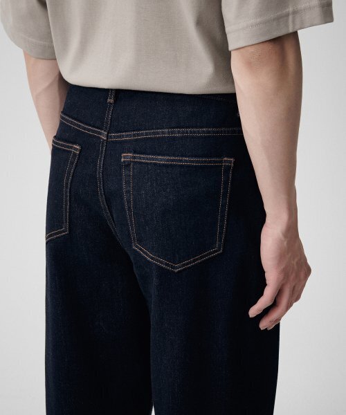 MUSINSA STANDARD（ムシンサスタンダード）の「[クールタンダード] レギュラーフィットデニムパンツ [ディープインディゴ]（デニムパンツ・メンズ・その他・40/38/42/36/34/32/30/31/33/26/27/28/29）」の7枚目の写真