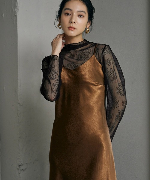 LOWO(ロワ)の「シースルートップス シアートップス 長袖 ハイネック インナー カットソー レース 刺繍 レイヤード オケージョン 結婚式 パーティー お呼ばれ(Tシャツ/カットソー・レディース・ブラック系その他/アイボリー/ブラック/ホワイト/ホワイト系その他・FREE)」の13枚目の写真