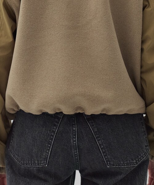 PUBLIC TOKYO(パブリックトウキョウ)の「コンビハーフジッププルオーバー(パーカー・レディース・カーキ/ネイビー・FREE)」の11枚目の写真