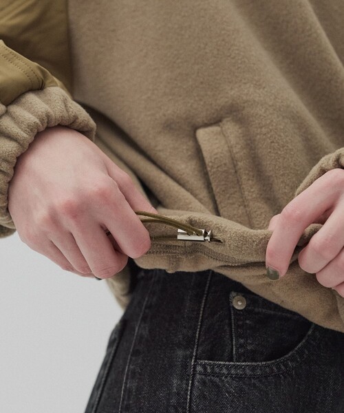 PUBLIC TOKYO(パブリックトウキョウ)の「コンビハーフジッププルオーバー(パーカー・レディース・カーキ/ネイビー・FREE)」の15枚目の写真