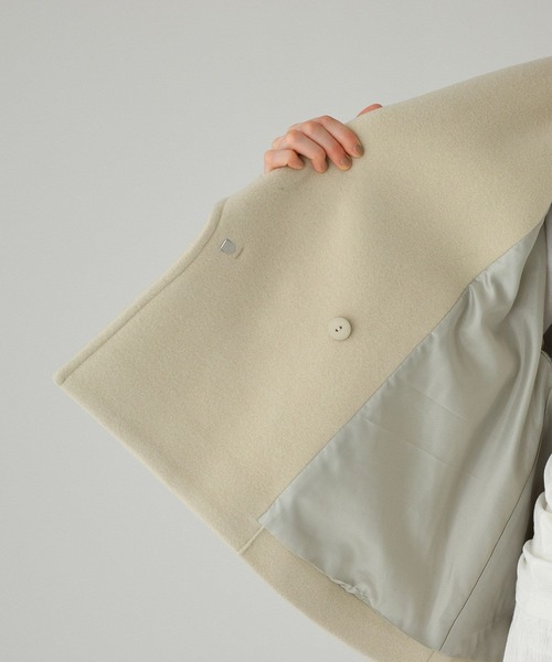 BABYLONE(バビロン)の「モッサショートコート(ピーコート・レディース・ネイビー/サックスブルー/クリーム・フリー)」の4枚目の写真