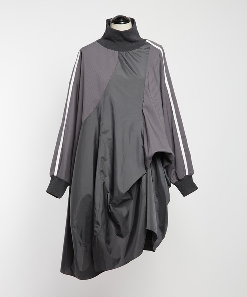 gomme（ゴム）の「ハイネックタフタワンピース（ワンピース・レディース・ブラック/チャコールグレー・MEDIUM）」の14枚目の写真