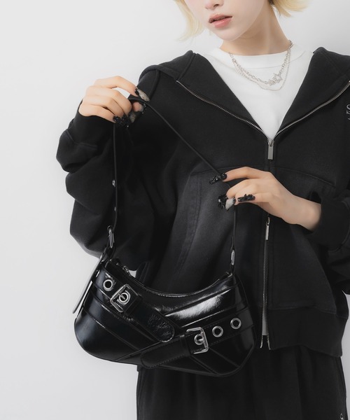 17HR（セブンティーンアワーズ）の「ダブルベルトハンドバッグ（ハンドバッグ・レディース・レッド/ブラウン/ブラック・FREE）」の15枚目の写真