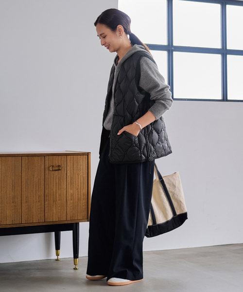 FRAMeWORK（フレームワーク）の「TAION/タイオン MILITARY V NECK WZIPダウンベスト（ダウンジャケット/コート・レディース・ホワイト/ブラック/ベージュ・FREE）」の5枚目の写真