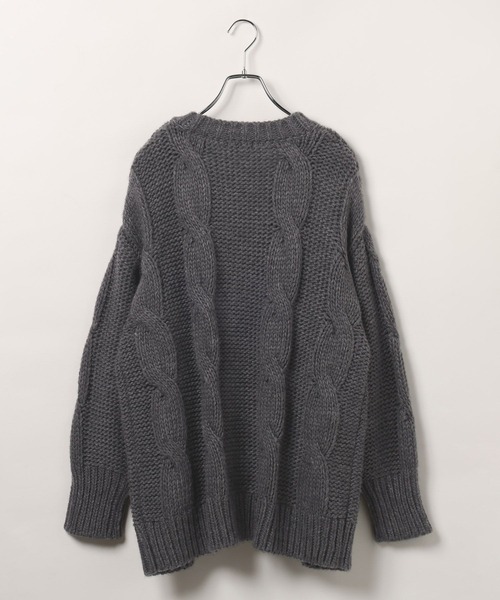 LEPSIM(レプシィム)の「2ゲージケーブル刺繍ロゴカーディガン 603794(カーディガン/ボレロ・レディース・チャコールグレー/グレイッシュベージュ・FREE)」の16枚目の写真