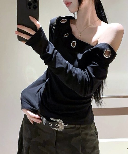 SHEENA(シーナ)の「アイレットワンショルダートップス(Tシャツ/カットソー・レディース・ホワイト/ブラック・M)」の5枚目の写真