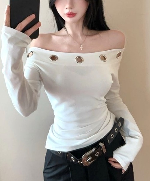 SHEENA(シーナ)の「アイレットワンショルダートップス(Tシャツ/カットソー・レディース・ホワイト/ブラック・M)」の16枚目の写真