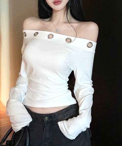 SHEENA(シーナ)の「アイレットワンショルダートップス(Tシャツ/カットソー・レディース・ホワイト/ブラック・M)」の14枚目の写真