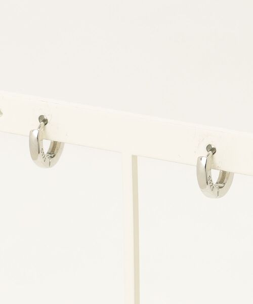 tunee(チュニー)の「【446639-1】シンプルミニフープリングピアス(RZ)(ピアス(両耳用)・レディース・ゴールド/シルバー・XS)」の9枚目の写真