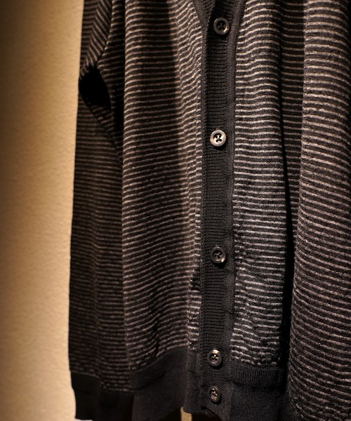 TROVE(トローヴ)の「TROVE 2025aw / J.R KNIT CARDIGAN(カーディガン/ボレロ・メンズ・ベージュ/チャコール・3/1)」の6枚目の写真