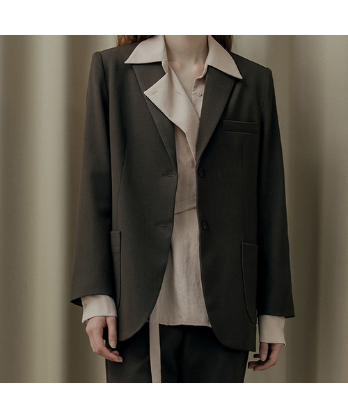 MAYVERU(メイバーユー)の「Deva Wool Button Jacket _ Brown(テーラードジャケット・レディース・ブラウン・F)」の1枚目の写真