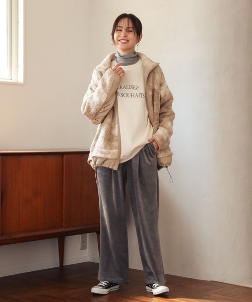 Green　Parks（グリーンパークス）の「ぽかぽか裏起毛ベロアイージーパンツ（その他パンツ・レディース・ブラック/サックスブルー/アイボリー/チャコールグレー・FREE）」の13枚目の写真