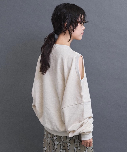 I am I in fact...(アイアムアイインファクト)の「ADVANCE裏毛 変形スウェット(スウェット・レディース・グレー/ブラック・FREE)」の7枚目の写真