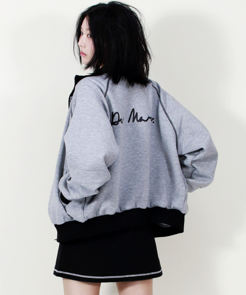 DEMARC(ドゥマーク)の「カラーステッチ ネオプレン ロゴ ブルゾン ジャンパー グレー(ブルゾン・レディース・その他・MEDIUM/LARGE)」の1枚目の写真
