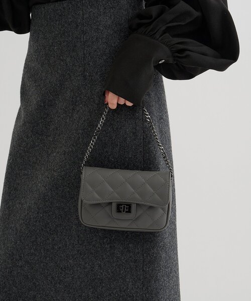 Whim Gazette(ウィムガゼット)の「【Hoaw.】チェーンミニバッグ(ショルダーバッグ・レディース・サックスブルー/チャコールグレー/ベージュ・FREE)」の13枚目の写真