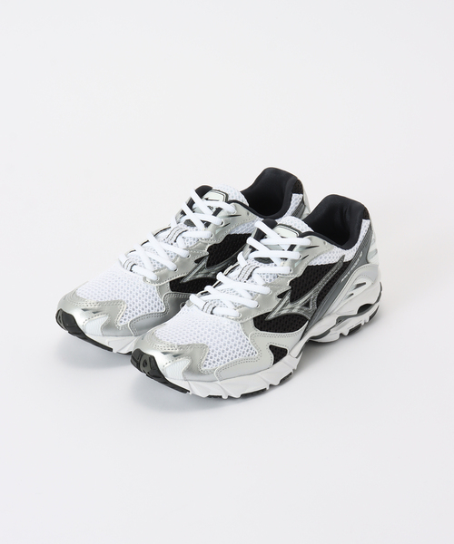 IENA（イエナ）の「MIZUNO/ミズノ WAVE RIDER 10 スニーカー D1GA2104/2431（スニーカー・レディース・ホワイト/ブラック・23.5cm/23cm/25cm/24.5cm/24cm）」の10枚目の写真