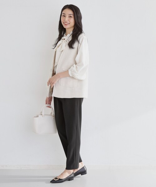 THE SHOP TK （ザ ショップ ティーケー ）の「【通勤・セレモニー】美脚シルエット ダブルクロステーパードパンツ/セットアップ可（その他パンツ・レディース・ベージュ/ブラック/ネイビー・12/14/13/11）」の6枚目の写真