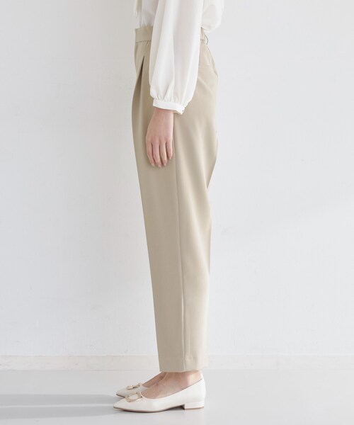 THE SHOP TK （ザ ショップ ティーケー ）の「【通勤・セレモニー】美脚シルエット ダブルクロステーパードパンツ/セットアップ可（その他パンツ・レディース・ベージュ/ブラック/ネイビー・12/14/13/11）」の17枚目の写真