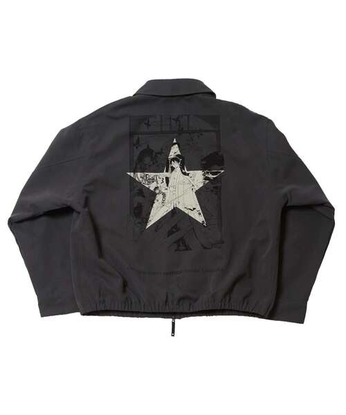 CONVERSE TOKYO（コンバーストウキョウ）の「【CLAMP】『xxxHOLiC』GRAPHIC COACH JACKET（ブルゾン・レディース・チャコールグレー・FREE）」の3枚目の写真