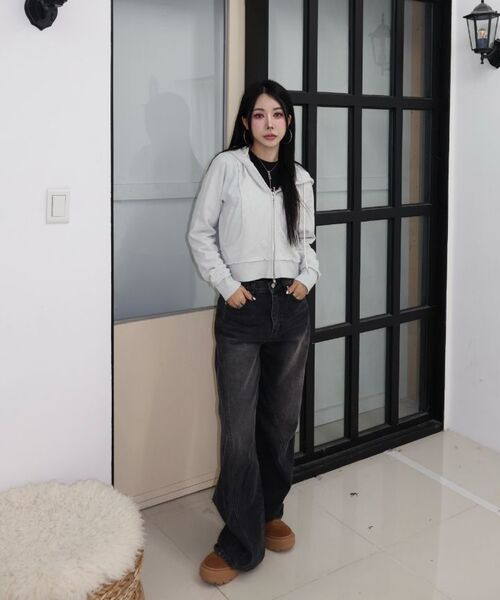 EPISODE UNTITLED（エピソードアンタイトルド）の「IN&OUT PATCHWORK ZIP-UP HOODIE_BLACK（パーカー・レディース・その他・1/2）」の11枚目の写真