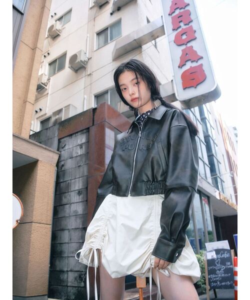 CALNAMUR(カルナムール)の「ドロストバルーンミニスカート(スカート・レディース・ブラウン/ホワイト/グリーン・FREE)」の15枚目の写真