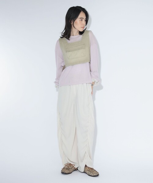 maturely(マチュアリー)の「【7/16再値下げ】maturely / チノ ディッキー ベスト(ベスト・レディース・カーキ・ONE SIZE)」の2枚目の写真