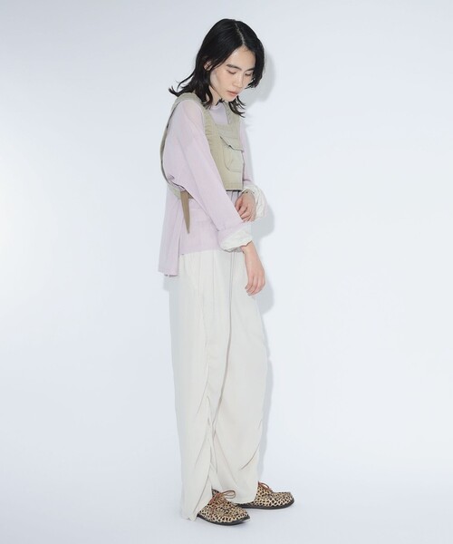 maturely(マチュアリー)の「【7/16再値下げ】maturely / チノ ディッキー ベスト(ベスト・レディース・カーキ・ONE SIZE)」の3枚目の写真