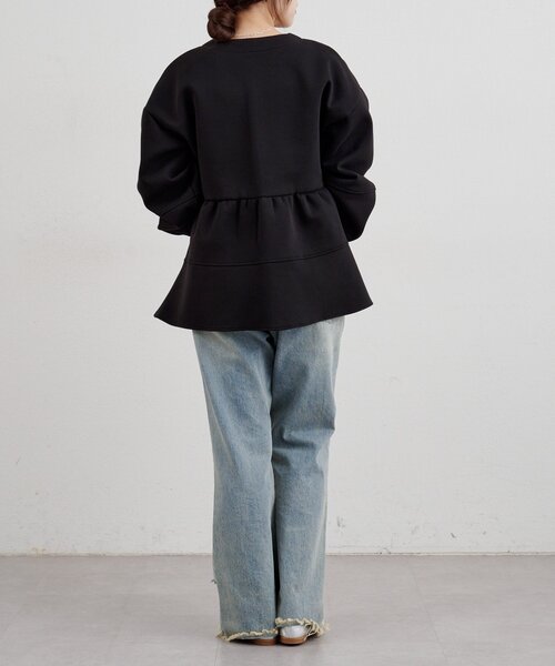 SHENERY(シーナリー)の「ポンチペプラムトップス(スウェット・レディース・ブラック/グレー/ホワイト・FREE)」の4枚目の写真