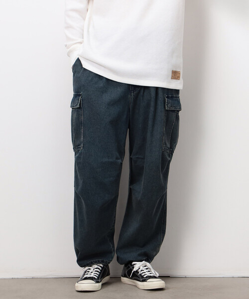 Purple&Yellow（パープルアンドイエロー）の「デニムワイドカーゴパンツ（デニムパンツ・メンズ・チャコール/インディゴブルー・X-SMALL/SMALL/MEDIUM/LARGE）」の2枚目の写真