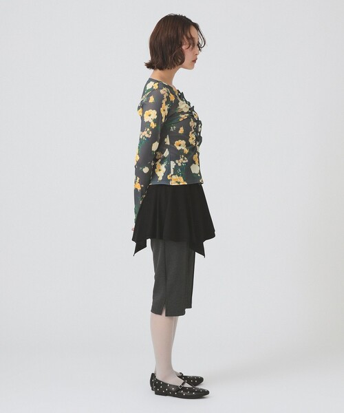 Ray BEAMS(レイビームス)の「イレギュラー ヘム ミニスカート(スカート・レディース・ブラック/チャコールグレー・0/1)」の15枚目の写真