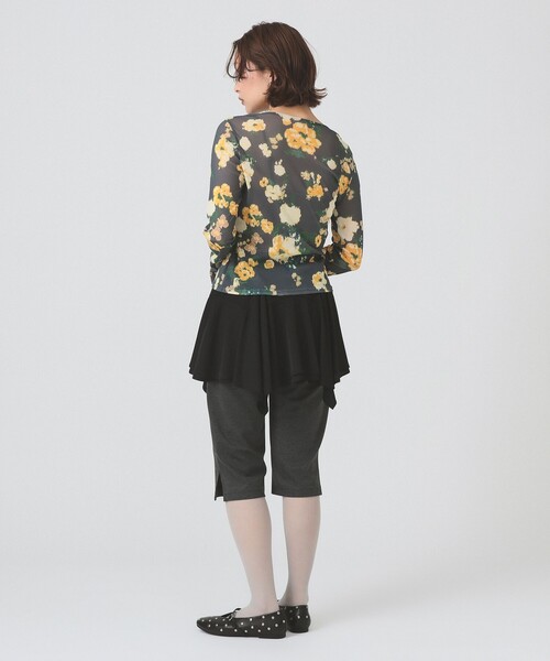 Ray BEAMS(レイビームス)の「イレギュラー ヘム ミニスカート(スカート・レディース・ブラック/チャコールグレー・0/1)」の16枚目の写真