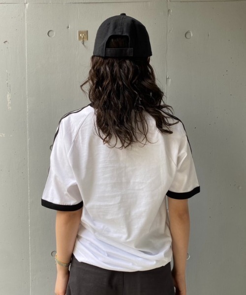 adidas(アディダス)の「adidas Originals(アディダスオリジナルス) 3-STRIPES TEE スリーストライプ Tシャツ ユニセックス【2026年春夏入荷モデル】(Tシャツ/カットソー・レディース・ブラック/ホワイト・L/M/S)」の9枚目の写真