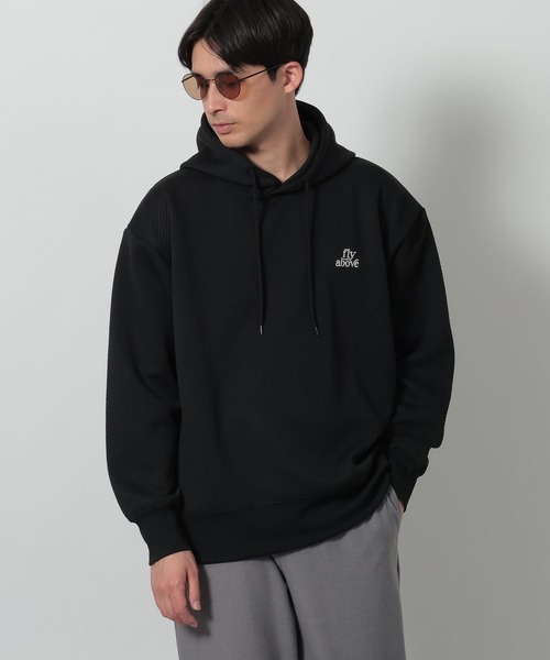 LAKOLE（ラコレ）の「フクレジャガードロゴパーカー / 641653（パーカー・メンズ・レッド/アイボリー/ブラック・LARGE/MEDIUM）」の2枚目の写真