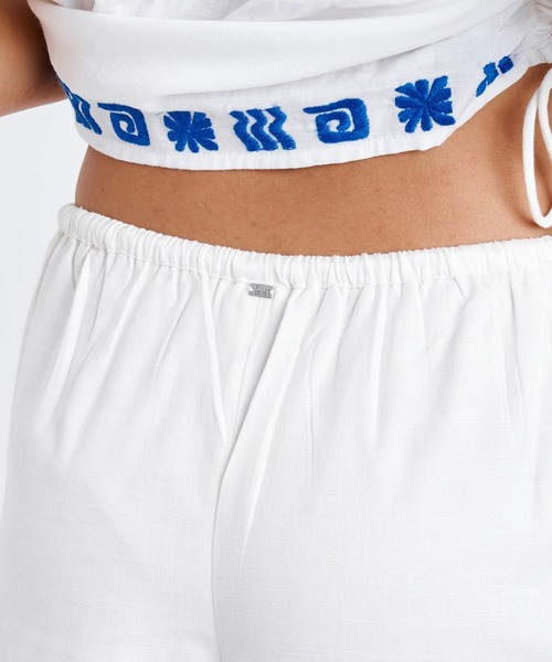 BILLABONG(ビラボン)の「BILLABONG ウィメンズ SUN STAMP SHORTS ショートパンツ 【2026年春夏モデル】/ビラボンウェストゴムショートパンツ(セットアップ対応可能)(その他パンツ・レディース・ホワイト・SMALL)」の6枚目の写真