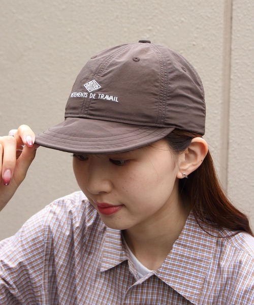 DANTON(ダントン)の「DANTON/ダントン フラットバイザーキャップ FLAT VISOR 6PANEL CAP DT-H0268 WNY(キャップ・メンズ・グレイッシュベージュ/ブラウン/ブラック・FREE)」の2枚目の写真