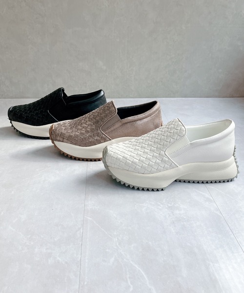 Noubel Voug Relax(ヌーベルヴォーグリラックス)の「上品スニーカー 厚底 編み込みデザイン サイドゴア スリッポンスニーカー【2026新作】(スニーカー・レディース・ブロンズ/ホワイト/ブラック・23cm/22.5cm/25cm/24.5cm/24cm/23.5cm)」の11枚目の写真