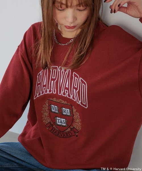 Russell Athletic（ラッセルアスレティック）の「【RUSSELL ATHLETIC (ラッセルアスレティック）】別注カレッジプルオーバー（スウェット・レディース・ボルドー/オフホワイト・FREE）」の11枚目の写真