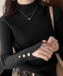 ALTROSE（アルトローズ）の「ニット 袖ボタン リブ ハイネック（ニット/セーター）」