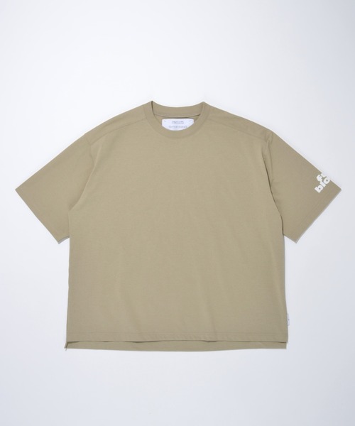 SUPERTHANKS（スーパーサンクス）の「【吸水速乾・接触冷感・抗菌防臭】バックプリントフラワーTシャツ[full bloom] Functional S/S T-shirt（Tシャツ/カットソー・メンズ・ブラック/チャコールグレー/ベージュ/ホワイト・L/M/S）」の6枚目の写真