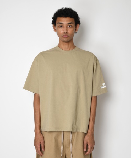 SUPERTHANKS（スーパーサンクス）の「【吸水速乾・接触冷感・抗菌防臭】バックプリントフラワーTシャツ[full bloom] Functional S/S T-shirt（Tシャツ/カットソー・メンズ・ブラック/チャコールグレー/ベージュ/ホワイト・L/M/S）」の10枚目の写真