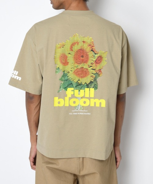 SUPERTHANKS（スーパーサンクス）の「【吸水速乾・接触冷感・抗菌防臭】バックプリントフラワーTシャツ[full bloom] Functional S/S T-shirt（Tシャツ/カットソー・メンズ・ブラック/チャコールグレー/ベージュ/ホワイト・L/M/S）」の17枚目の写真