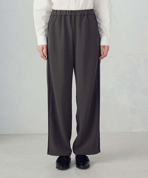 COMME CA ISM(コムサイズム)の「トラックパンツ(その他パンツ・レディース・チャコール/ブラック・X-LARGE/LARGE/MEDIUM/SMALL)」の17枚目の写真