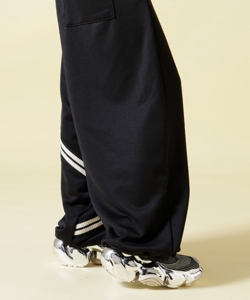 grounds（グラウンズ）の「grounds / グラウンズ / 別注MOOPIE CHROME SCRATCH(2026ss MODEL)（スニーカー・レディース・ブラック・37/38/39/40/41/42/43/44）」の14枚目の写真