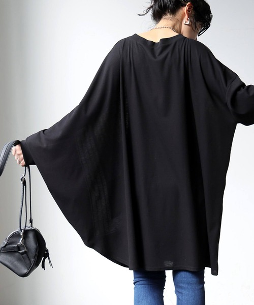 antiqua(アンティカ)の「異素材切替 ドルマン ロンT(Tシャツ/カットソー・レディース・ブラック・ONESIZE)」の4枚目の写真