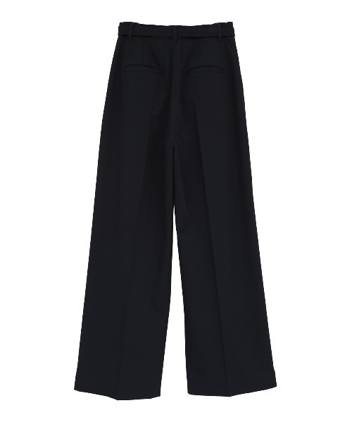 MANOF(マノフ)の「BELTED IN-TUCK WIDE PANTS(その他パンツ・レディース・ベージュ/ネイビー・M/S)」の17枚目の写真