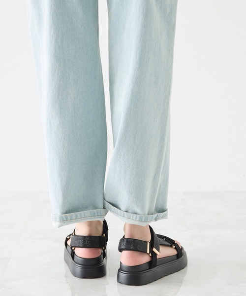 coca(ANDEX shoes product)(コカ)の「厚底 ベルクロ ストラップ ビジューサンダル(サンダル・レディース・ベージュ/ブラック・MEDIUM/SMALL/LARGE)」の12枚目の写真